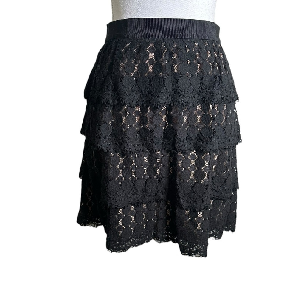 Ann Taylor new with tag black lace tiered shirt with nude underlay size 8